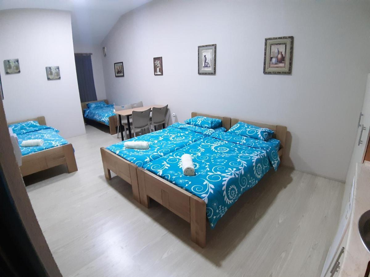 Goka Apartments غيفيغليا المظهر الخارجي الصورة