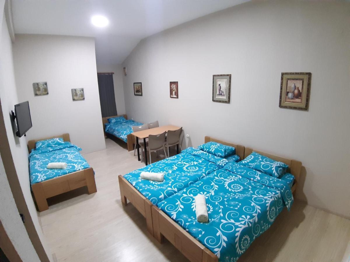 Goka Apartments غيفيغليا المظهر الخارجي الصورة